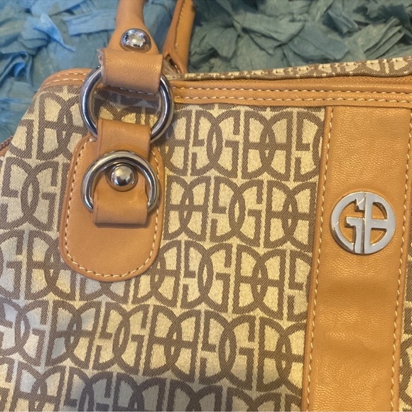 Giani Bernini shoulder bag - Picture 3 of 8